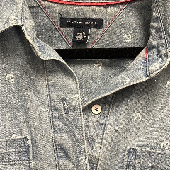 Faded Denim Anchor Top Tommy Hilfiger Size Large - Picture 3 of 5